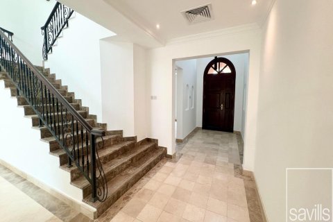 Villa en alquiler en Jumeirah Islands, Dubai, EAU 4 dormitorios, 988.67 m2 № 758714 - foto 6