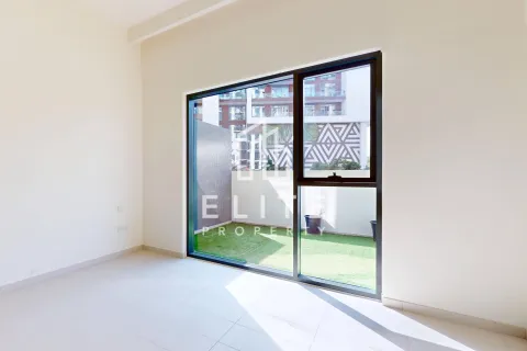 Apartman u gradu Dubai Hills Estate, Dubai, UAE 2 spavaće sobe, 131 m2 Br. 682012 - Slika 4