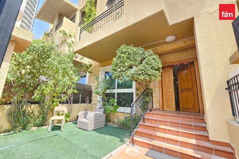 Vilă de închiriat în Dubai, EAU 4 dormitoare, 160.9 mp. №741453 - poză 14