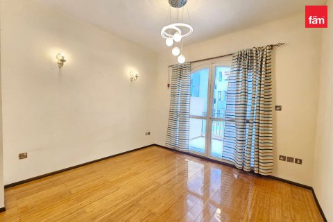 Vilă de închiriat în Dubai, EAU 4 dormitoare, 160.9 mp. №741453 - poză 7