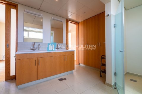 Vilë në Al Raha Gardens, Abu Dhabi, Emiratet e Bashkuara Arabe 4 dhoma gjumi, 400.1 m2. № 632006 - Foto 19