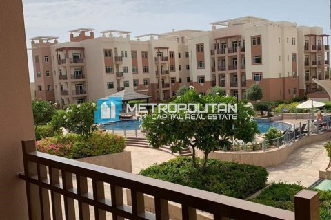 Apartment in Al Ghadeer, Abu Dhabi, UAE 2 bedrooms, 98.5 sq.m. № 632009 - photo 1