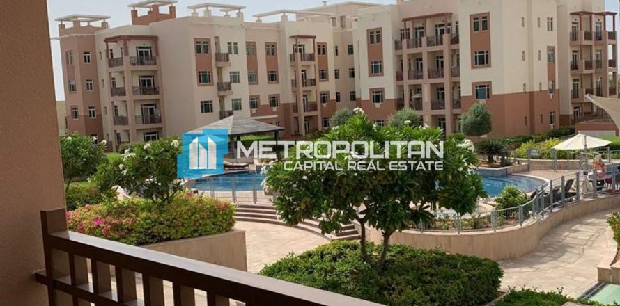 Apartment in Al Ghadeer, Abu Dhabi, UAE 2 bedrooms, 98.5 sq.m. № 632009