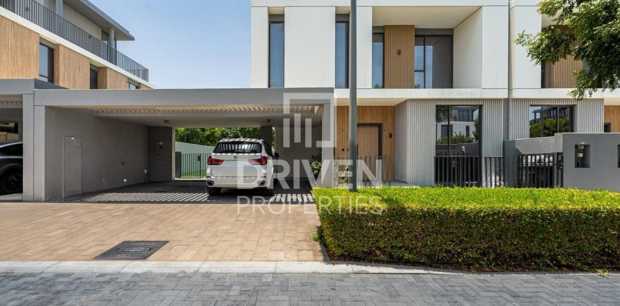 Villa à Arabian Ranches 3, Dubai, EAU: 4 chambres, 286.98 m2 № 744243