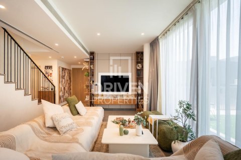 Villa en venta en Arabian Ranches 3, Dubai, EAU 4 dormitorios, 286.98 m2 № 744243 - foto 5