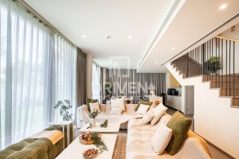 Villa en venta en Arabian Ranches 3, Dubai, EAU 4 dormitorios, 286.98 m2 № 744243 - foto 3