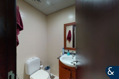 شقة للبيع في أبراج بحيرة جميرا، دبي، الإمارات العربية المتحدة 1 غرفة نوم ، 79 متر مربع ، رقم 688717 - صورة 7