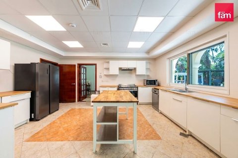 Villa uthyres i Dubai, UAE 5 sovrum, 881.9 kvm Nr. 718487 - fotografi 27