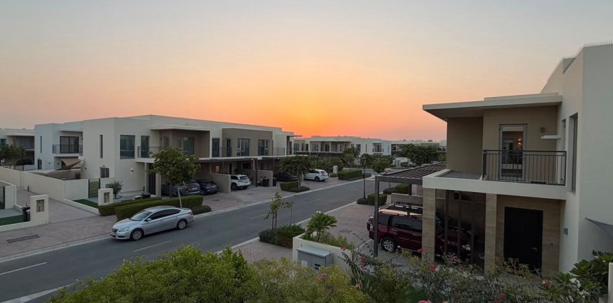 Σπίτι σε Dubai, ΗΑΕ 4 υπνοδωμάτια, 228.5 τ.μ. Αρ. 718485