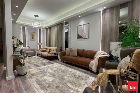 Σπίτι σε Dubai, ΗΑΕ 4 υπνοδωμάτια, 228.5 τ.μ. Αρ. 718485 - φωτογραφία 2