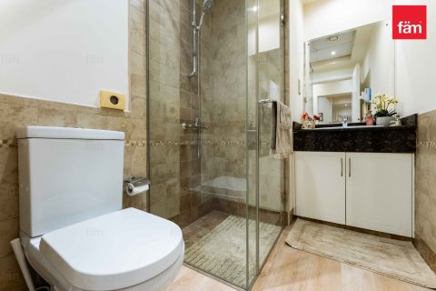 Vilë në Dubai, Emiratet e Bashkuara Arabe 4 dhoma gjumi, 389 m2. № 630316 - Foto 3