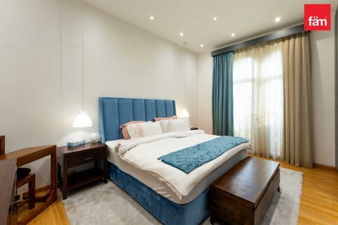 Vilë në Dubai, Emiratet e Bashkuara Arabe 4 dhoma gjumi, 389 m2. № 630316 - Foto 13