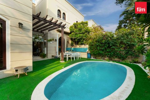 Vilë në Dubai, Emiratet e Bashkuara Arabe 4 dhoma gjumi, 389 m2. № 630316 - Foto 29
