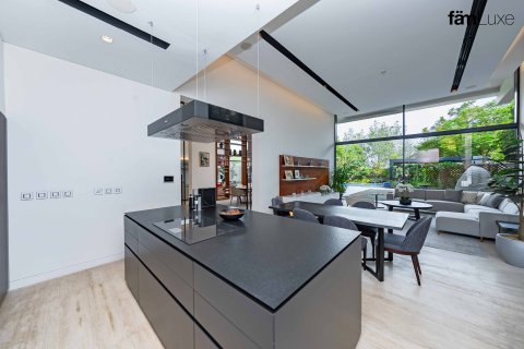 Vila v Dubai, SAE 6 ložnice, 1117.1 m² Č.: 630319 - fotografie 26