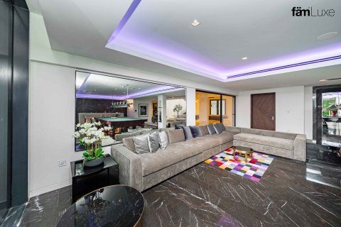 Vila v Dubai, SAE 6 ložnice, 1117.1 m² Č.: 630319 - fotografie 21