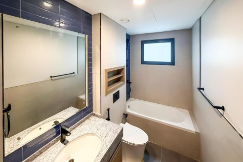 Villa till försäljning i Damac Lagoons, Dubai, UAE 5 sovrum, 272 kvm Nr. 642074 - fotografi 8