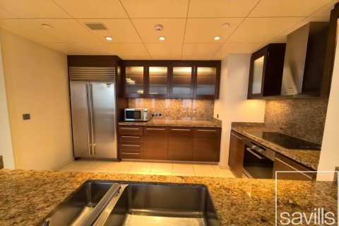 Apartemen di Downtown Dubai (Downtown Burj Dubai), UEA 3 kamar tidur, 247 m2 nomor 642072 - foto 6