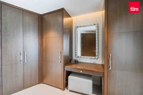 Huoneisto Downtown Dubai (Downtown Burj Dubai), Arabiemiraatit 2 makuuhuonetta, 134.4 m2 № 635944 - kuva 14