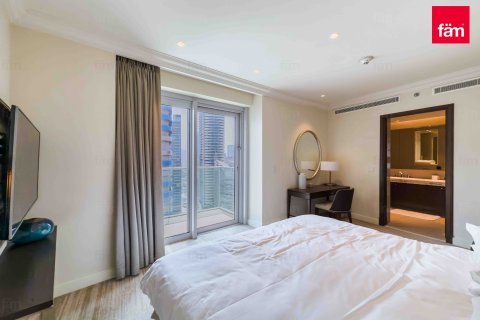 Huoneisto Downtown Dubai (Downtown Burj Dubai), Arabiemiraatit 2 makuuhuonetta, 134.4 m2 № 635944 - kuva 11