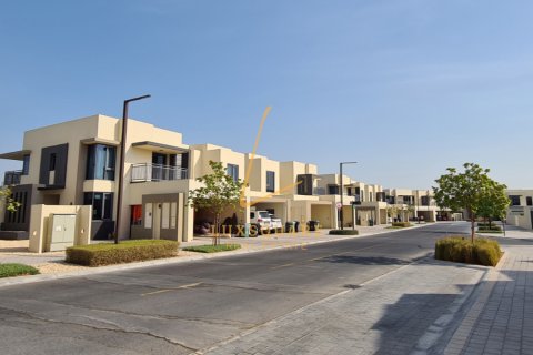 Βίλα σε Dubai Hills Estate, ΗΑΕ 4 υπνοδωμάτια, 229 τ.μ. Αρ. 700835