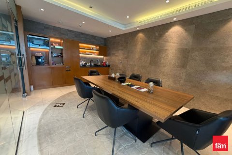 Birojs Business Bay, Dubaijā, AAE 80.4 m2 Nr. 706093 - attēls 6