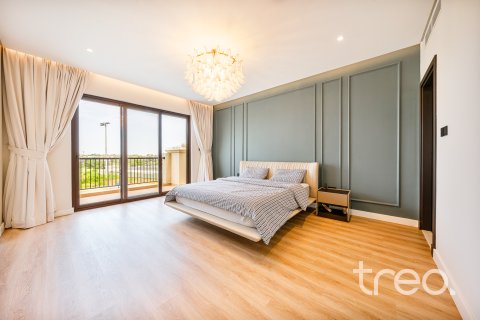 Villa till försäljning i Arabian Ranches, Dubai, UAE 5 sovrum, 585.29 kvm Nr. 733898 - fotografi 24