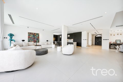 Villa till försäljning i Arabian Ranches, Dubai, UAE 5 sovrum, 585.29 kvm Nr. 733898 - fotografi 9
