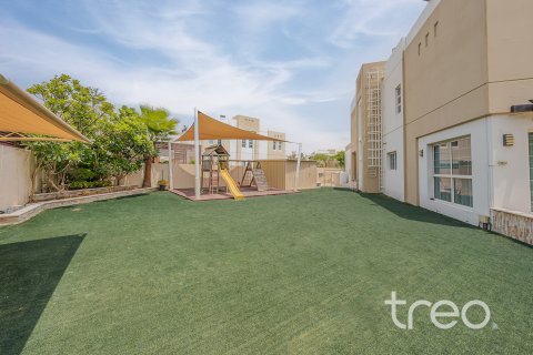 Mudon, Dubai, संयुक्त अरब अमीरात में विला, 5 बेडरूम, 1007.72 वर्ग मीटर, संख्या 733919 - फ़ोटो 7