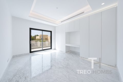 Villa till försäljning i Meadows, Dubai, UAE 5 sovrum, 418.06 kvm Nr. 733901 - fotografi 20