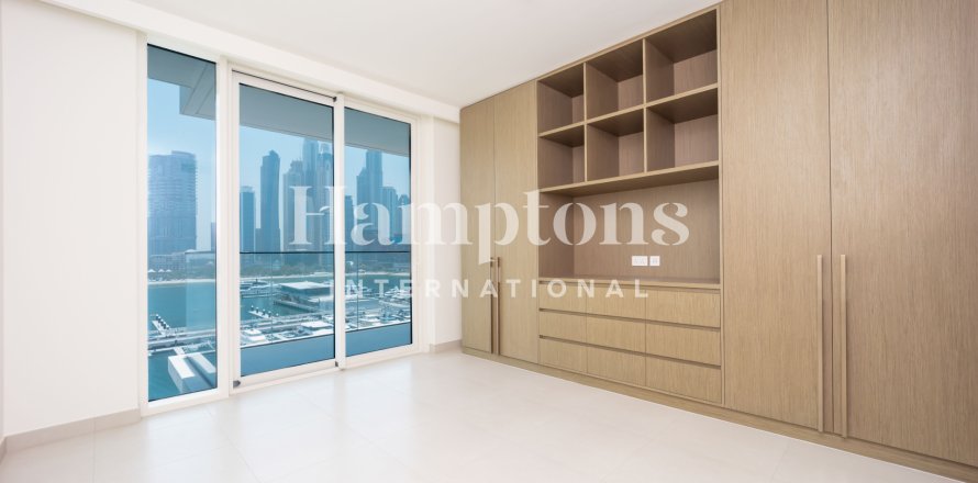 Appartement in Dubai Harbour, Dubai, VAE 3 slaapkamers, 193.889 vr.m. nr 726212