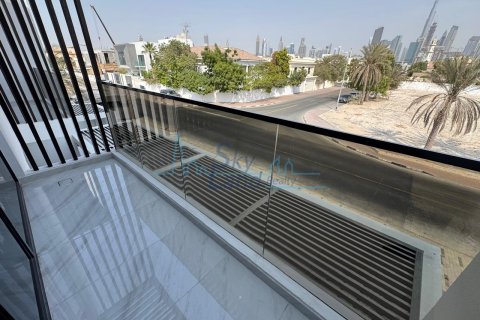 Vila v Jumeirah, Dubai, SAE 6 spální, 371.6 m2 č. 658898 - Fotografia 28