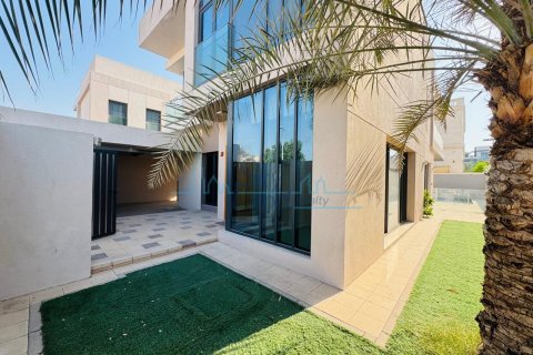 Villa til leje i Jumeirah, Dubai, UAE 4 soveværelser, 390.2 kvm № 658897 - foto 19