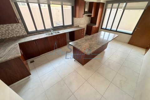 Villa til leje i Jumeirah, Dubai, UAE 4 soveværelser, 390.2 kvm № 658897 - foto 6