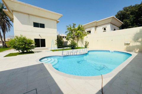 Villa itt: Jumeirah, Dubai, EAE, 5 hálószoba, 464.5 m², azonosító: 658899 - fénykép 2