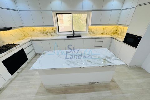 Villa itt: Jumeirah, Dubai, EAE, 5 hálószoba, 464.5 m², azonosító: 658899 - fénykép 7