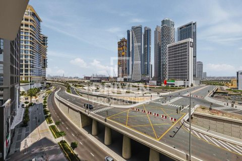Business Bay, Dubai, UAE의 판매용 아파트 침실 2개, 122.91제곱미터 번호 744653 - 사진 15