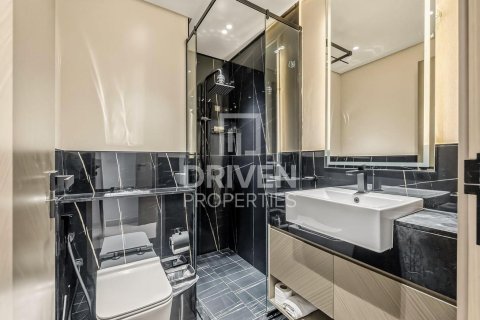 Business Bay, Dubai, UAE의 판매용 아파트 침실 2개, 122.91제곱미터 번호 744653 - 사진 10