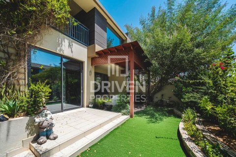 Řadový dům v Dubai Hills Estate, Dubai, SAE 5 ložnice, 320.42 m² Č.: 744654 - fotografie 18