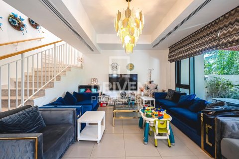 Řadový dům v Dubai Hills Estate, Dubai, SAE 5 ložnice, 320.42 m² Č.: 744654 - fotografie 2