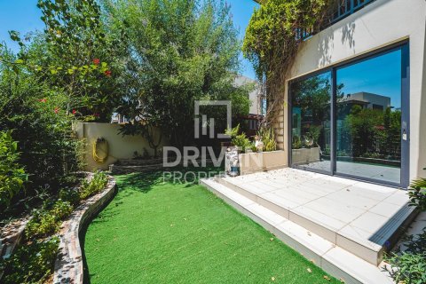Řadový dům v Dubai Hills Estate, Dubai, SAE 5 ložnice, 320.42 m² Č.: 744654 - fotografie 19