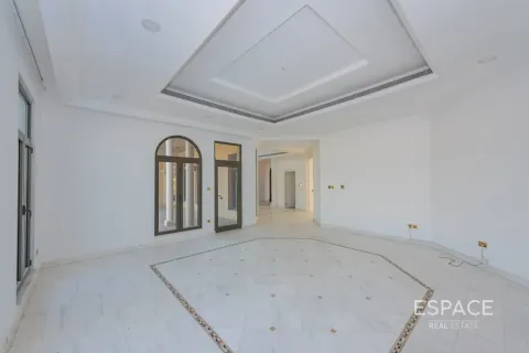 Villa zum Verkauf in Palm Jumeirah, Dubai, VAE 6 Schlafzimmer, 650 m2 Nr. 649780 - Foto 4