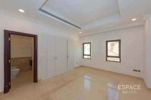 Villa zum Verkauf in Palm Jumeirah, Dubai, VAE 6 Schlafzimmer, 650 m2 Nr. 649780 - Foto 17