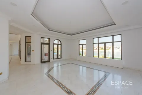 Villa in vendita a Palm Jumeirah, Dubai, EAU 6 camere da letto, 650 mq. № 649780 - foto 5