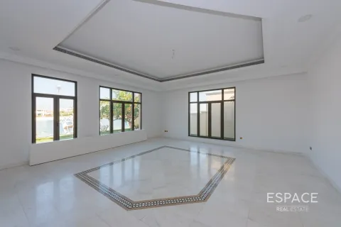 Villa in vendita a Palm Jumeirah, Dubai, EAU 6 camere da letto, 650 mq. № 649780 - foto 11