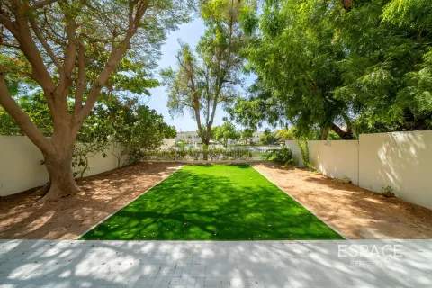 Villa zum Verkauf in The Springs, Dubai, VAE 3 Schlafzimmer, 209 m2 Nr. 649781 - Foto 17