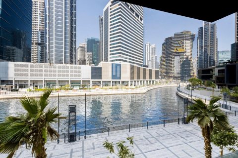 Business Bay、Dubai、UAEにあるマンション 2ベッドルーム、120 m2 No684401