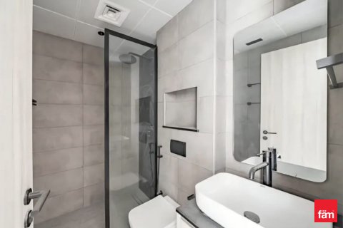 Dupleks në Dubai, Emiratet e Bashkuara Arabe 2 dhoma gjumi, 131.2 m2. № 660225 - Foto 10