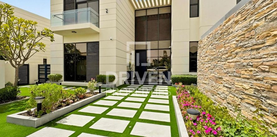 Villa i DAMAC Hills (Akoya by DAMAC), Dubai, UAE 6 sovrum, 1222.98 kvm Nr. 756718