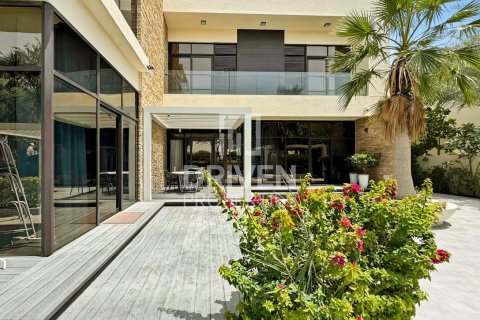 Villa till försäljning i DAMAC Hills (Akoya by DAMAC), Dubai, UAE 6 sovrum, 1222.98 kvm Nr. 756718 - fotografi 19