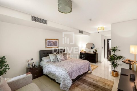 Apartment til salg i Palm Jumeirah, Dubai, UAE 3 soveværelser, 397.9 kvm № 756716 - foto 11